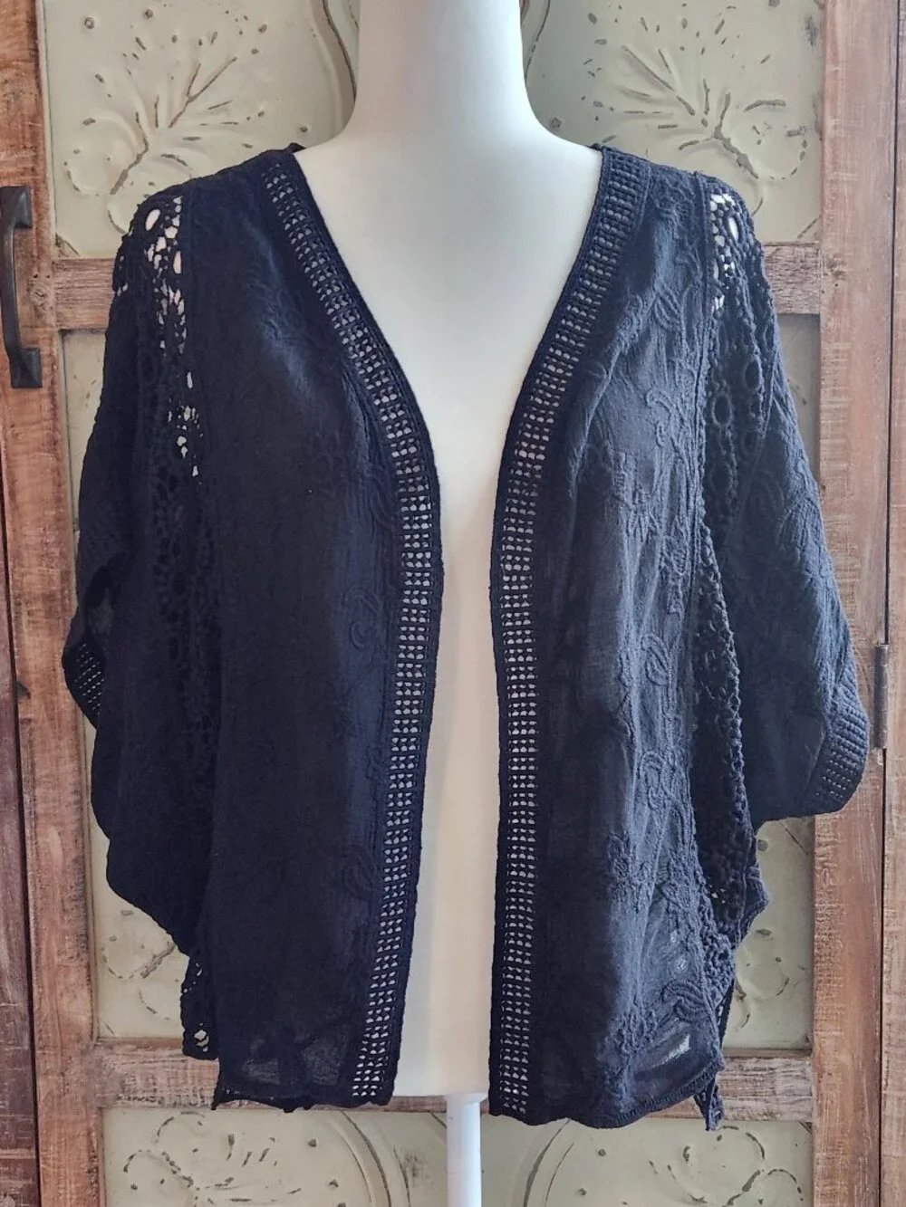Vince Camuto Embroidered Lace and Crochet Cardigan Shrug Topper